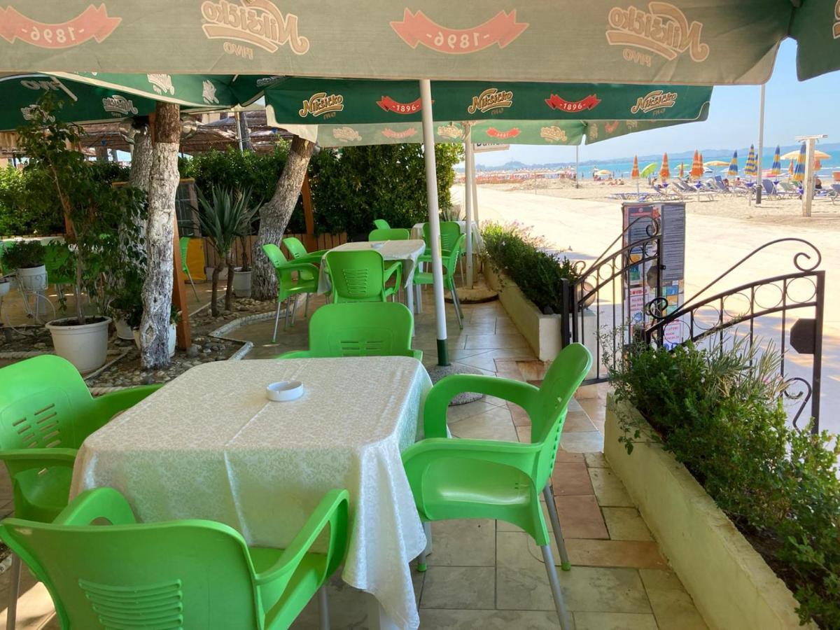 Villa Daniele Durres Bagian luar foto
