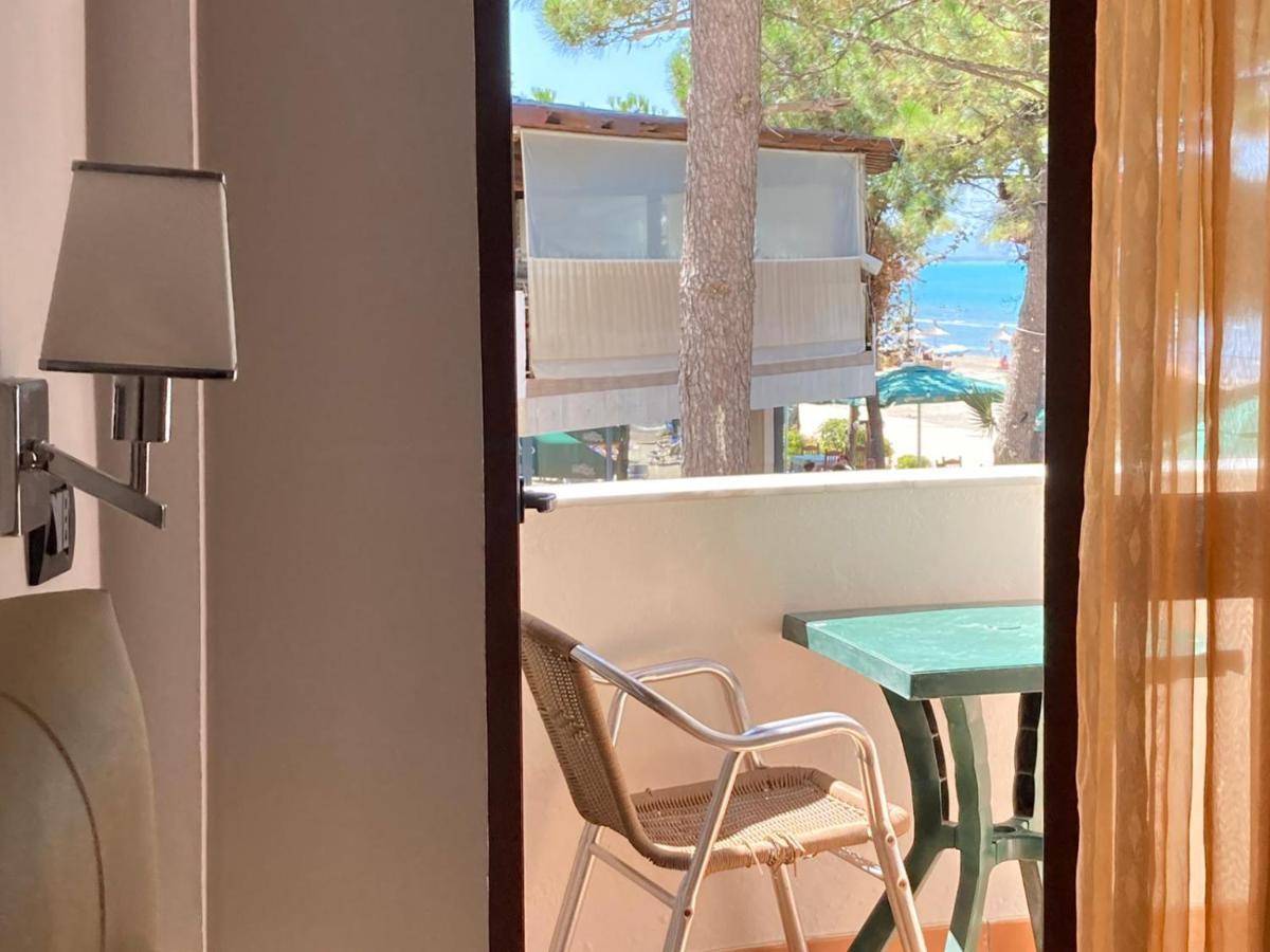 Villa Daniele Durres Bagian luar foto